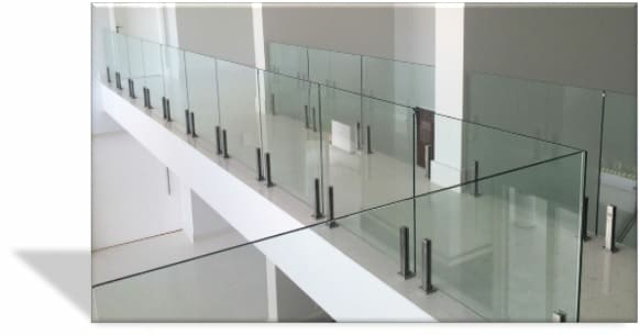 Guarda Corpo,Orçamento de Guarda Corpo,Guarda Corpo sp,Empresa de Guarda Corpo,Guarda Corpo Urgente,CDF Vidros e Esquadrias de Alumínio.